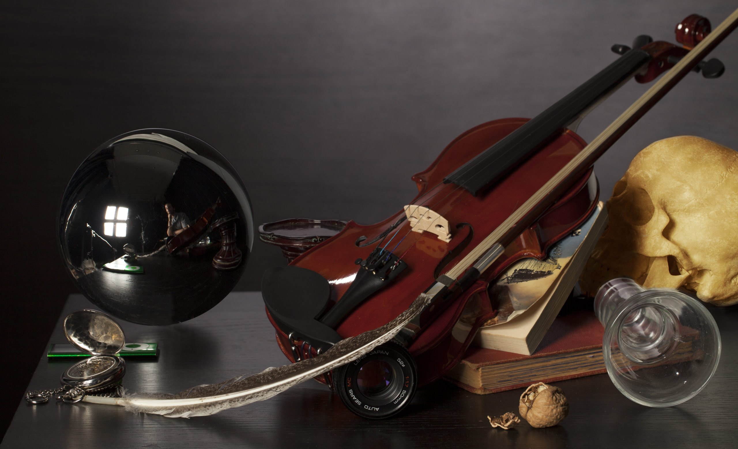 still-life with crystal ball-impression